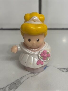 Little People Bride Cinderella Princess Talker 2012